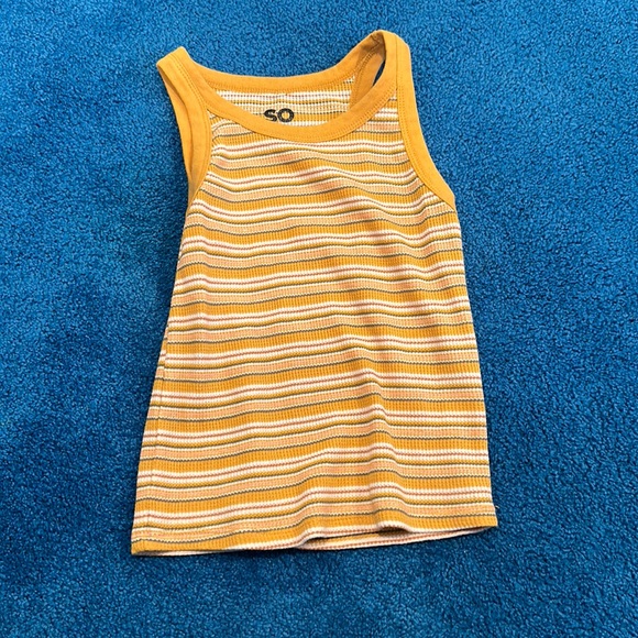Yellow tank top hardly worn - Picture 1 of 2